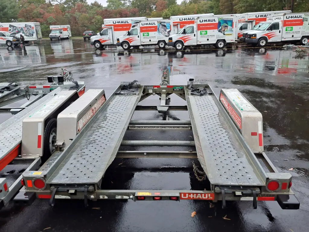 Driving a U-Haul with a Car Trailer